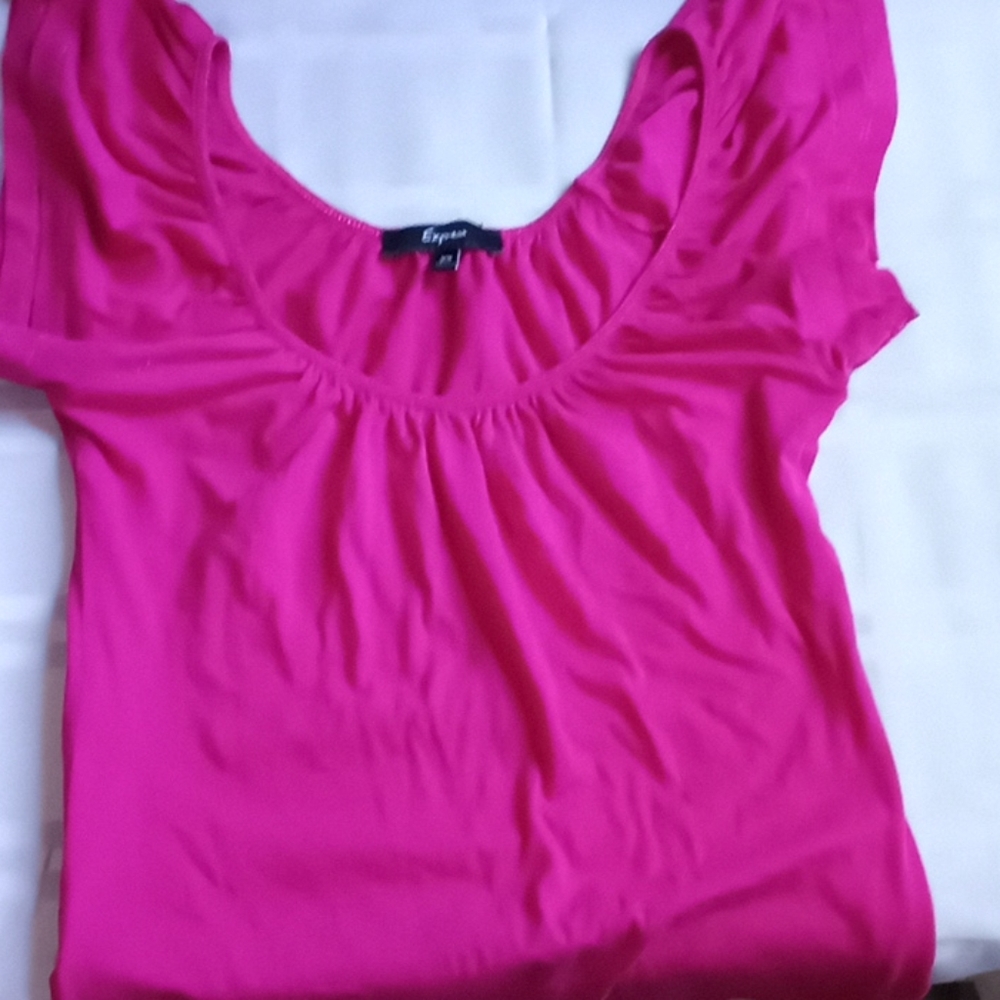 Express short sleeve top